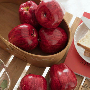 Τεχνητό κόκκινο μήλο με προσομοίωση μοντέλου βαρύτητας Διακοσμητικά παραθύρου φρούτων Φωτογραφικά στηρίγματα για το σπίτι Διακόσμηση γάμου