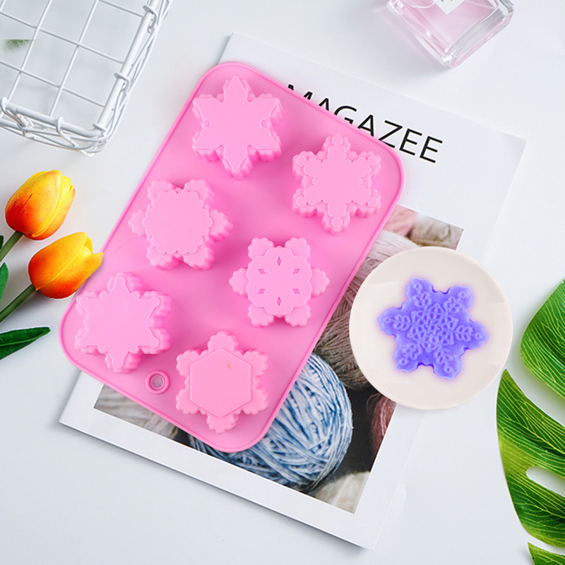 6 dalių skirtingų raštų kalėdinės snaigės formos silikono torto formelės kepimo dekoravimo formos „pasidaryk pats“ rankų darbo šokoladinio muilo forma