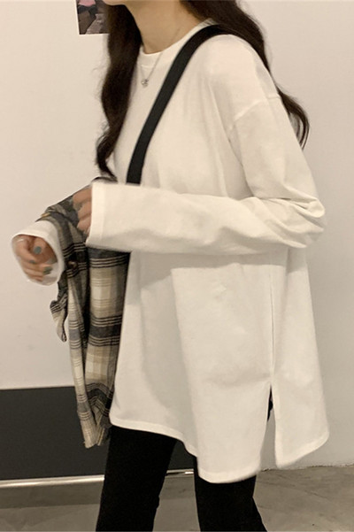 Bluză lată cu decolteu oval