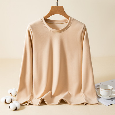 Μονόχρωμη γυναικεία μπλούζα με οβάλ λαιμόκοψη