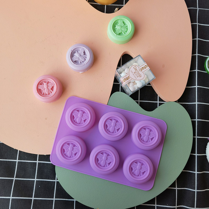 6 mesilasseebi silikoonseebivormi ümmargused käsitsi valmistatud seebi silikoonvormid lilled ja kärjekujuline DIY koogi küpsetustööriist