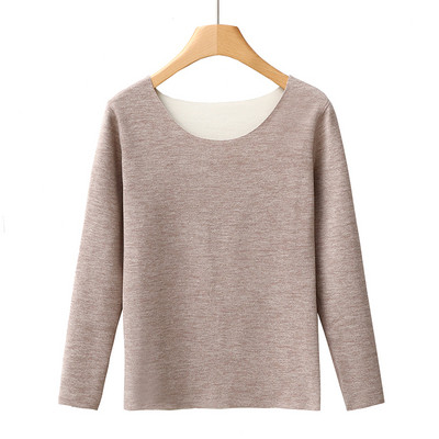 Vabaaja pluus – ovaalse kaelusega