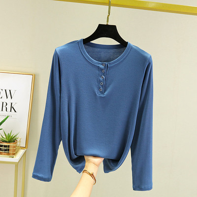 Bluză casual cu nasturi și decolteu oval