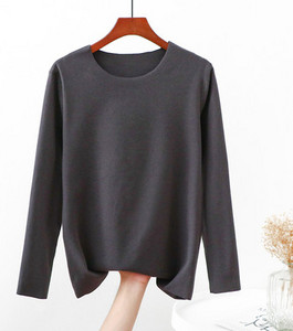 Ženska jesensko-zimska bluza dugih rukava i ovalnog izreza