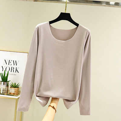 Κλασική μπλούζα με οβάλ λαιμόκοψη