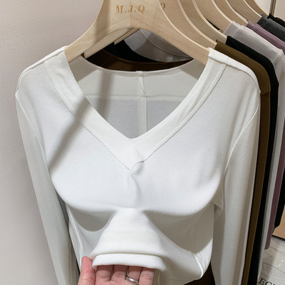 Bluză de damă cu decolteu ascuțit - trei culori