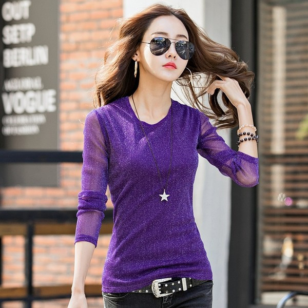 Bluză de damă modernă cu mâneci lungi și elemente strălucitoare