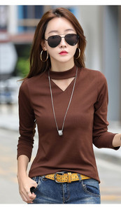 Bluză de damă modernă cu mâneci lungi și guler polo