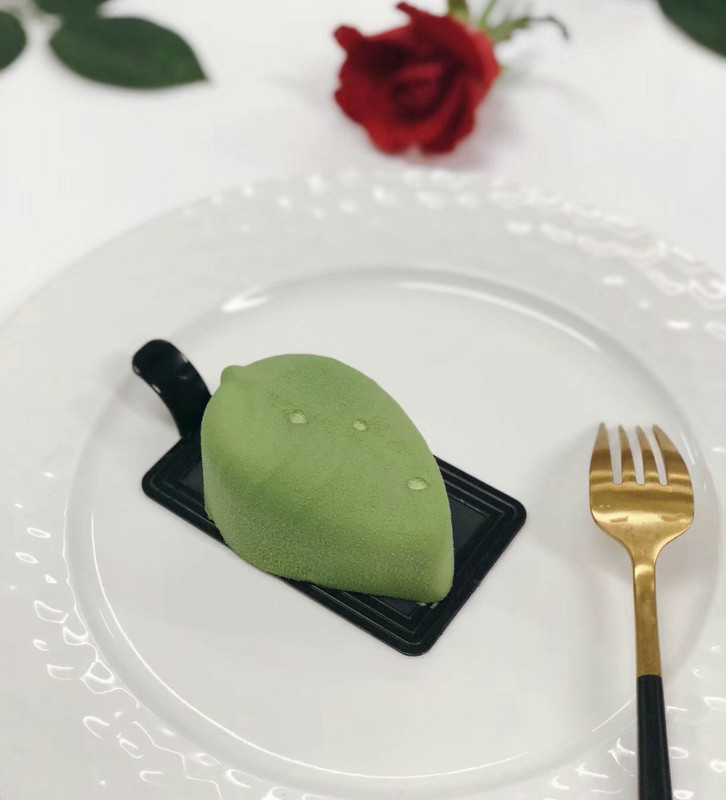 Silikonski kalup za sapun u obliku listova sa 6 šupljina. DIY ručno rađeni kalupi za izradu svijeća od sapuna. Kalup za pečenje pjene za kolače. Posuda za pečenje čokoladnih biskvita.