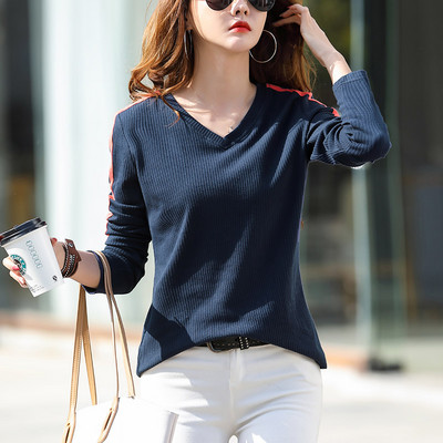 Bluză de damă în dungi cu mânecă lungă