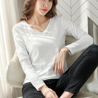 Bluza de dama actuala cu puncte