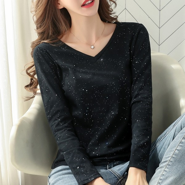 Bluza de dama actuala cu puncte