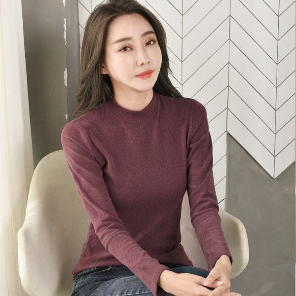 Bluză de damă curată - cu mâneci lungi