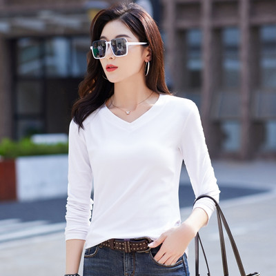 Bluză cu mâneci lungi și decolteu în V