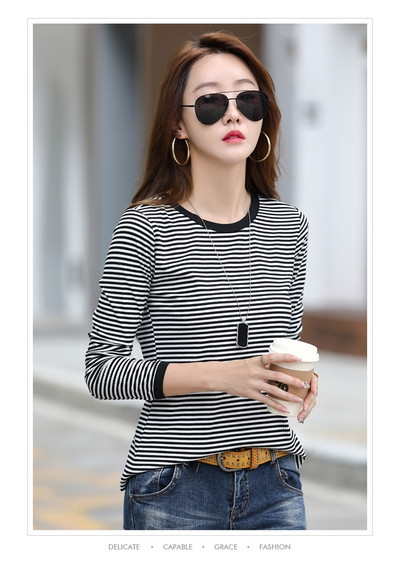 Bluză casual de damă cu decolteu oval