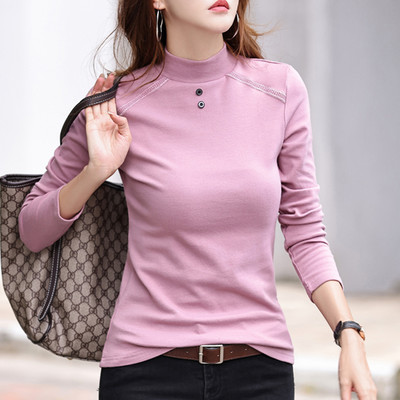 Madinga palaidinė ilgomis rankovėmis ir sagomis