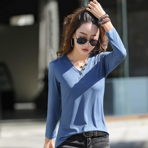 Bluza de dama de zi cu zi cu decolteu ascutit - mai multe culori