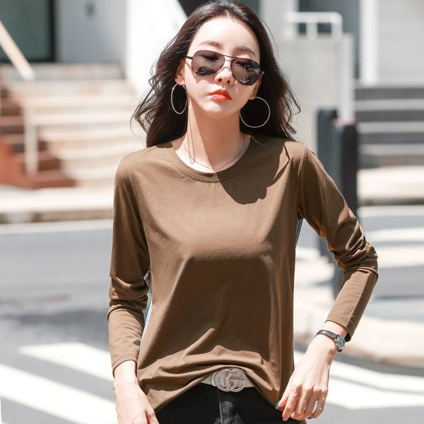 Sieviešu ikdienas blūze ar garām piedurknēm