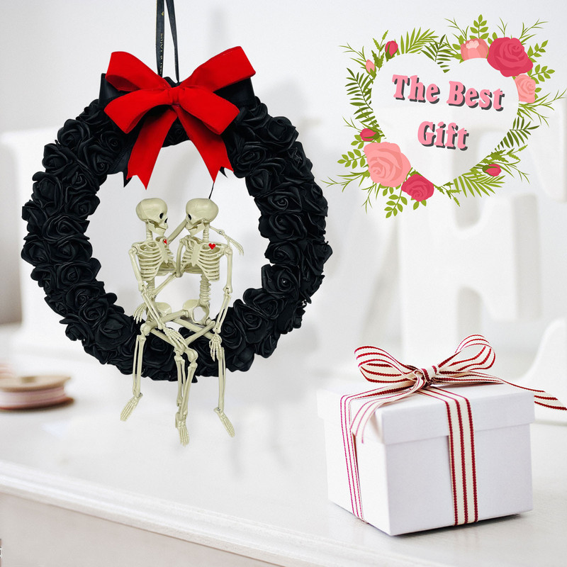 Halloweeni gooti stiilis paari pealuu, musta roosi pärja, rippuv uks, kaunistus skelett armastaja vanikupeo ripats, kodukaunistus