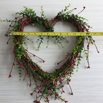 Τεχνητό κόκκινο μίνι-μούρο στεφάνι σε σχήμα καρδιάς Ροδάκινο Καρδιά Πράσινο φυτό Στεφάνι Κρεμαστό Πόρτας Γάμου Διακόσμηση τοίχου
