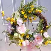 Simuleeritud rikkalik ja üllas pojengipärg Poolringikujuline kunstpärg, isetehtud pulmapeo ripats, jõulukink