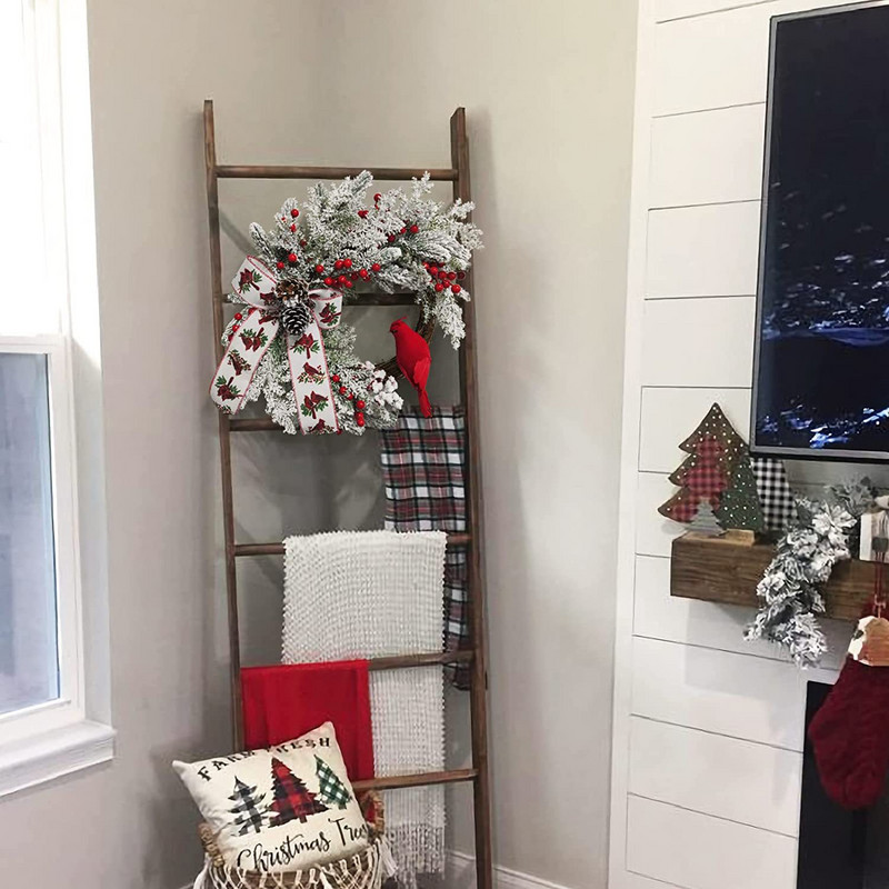 Ziemassvētku vainagi priekšdurvju sarkanbaltsarkanai vītnei ar priežu čiekuru tauriņu mājas dekorēšanai brīvdienu lauku mājas sienas logam