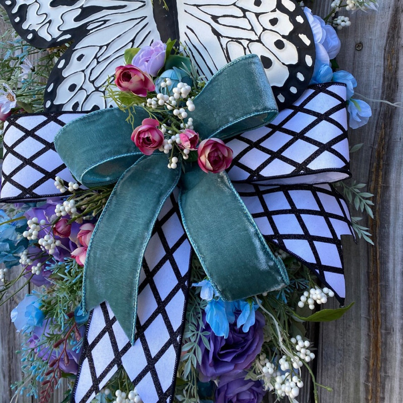 Изкуствен пролетен венец Пролетно лято венец Фалшиви пеперуди Венец Висулка Декорация за входна врата Домашна всекидневна