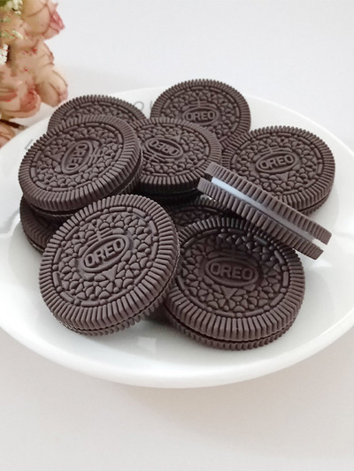 Modeliavimas Oreo sausainiai netikras pyragas Dirbtinis maistas Modelis Vaikai Fotografija Rekvizitas Kepyklos dekoravimas Vestuvių vakarėlis Namų dekoras