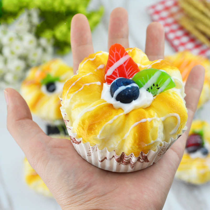 1 buc. Simulare artificială Tort cu fructe pentru decorarea casei, vitrine pentru petrecere, recuzită pentru fotografie pentru ziua Îndrăgostiților, decorațiuni pentru nuntă