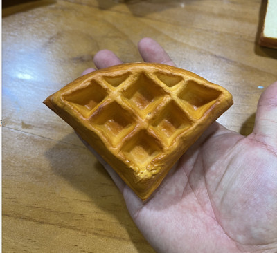 Pâine prăjită de fitness pentru slăbire falsă Felii de avocado Furnizorul de alimente false arată elemente de recuzită pentru mâncare de simulare