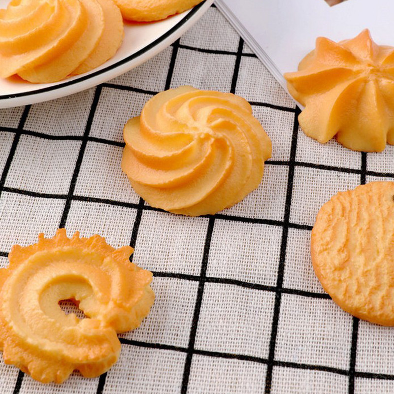 Dirbtinis sausainis Dirbtinis sausainis modelis Namų modeliavimas sausainis maistas desertas kepimas virtuvės dekoravimas stalo langų rekvizitai