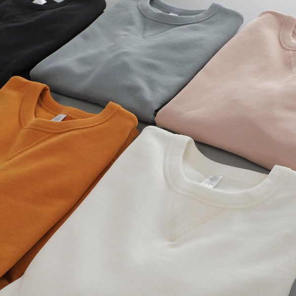 Bluză bărbătească curată – cu decolteu oval