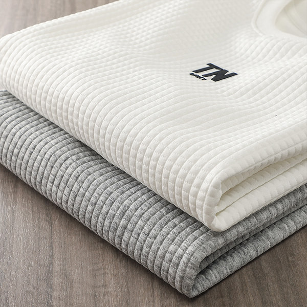 Meeste talvepluus tikandiga