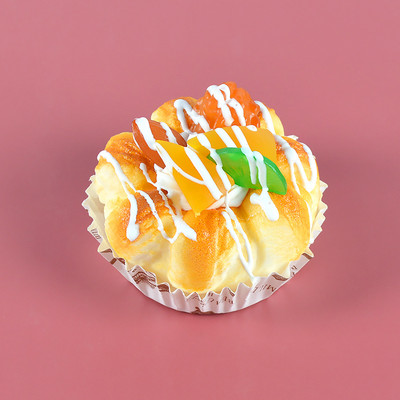 1 tk simulatsioon puuviljakoogi mudel võltsitud toit PU leib kunstlik muraka viinamarjakook küpsetamine fotograafia rekvisiidid kodukaunistusega laste mänguasi