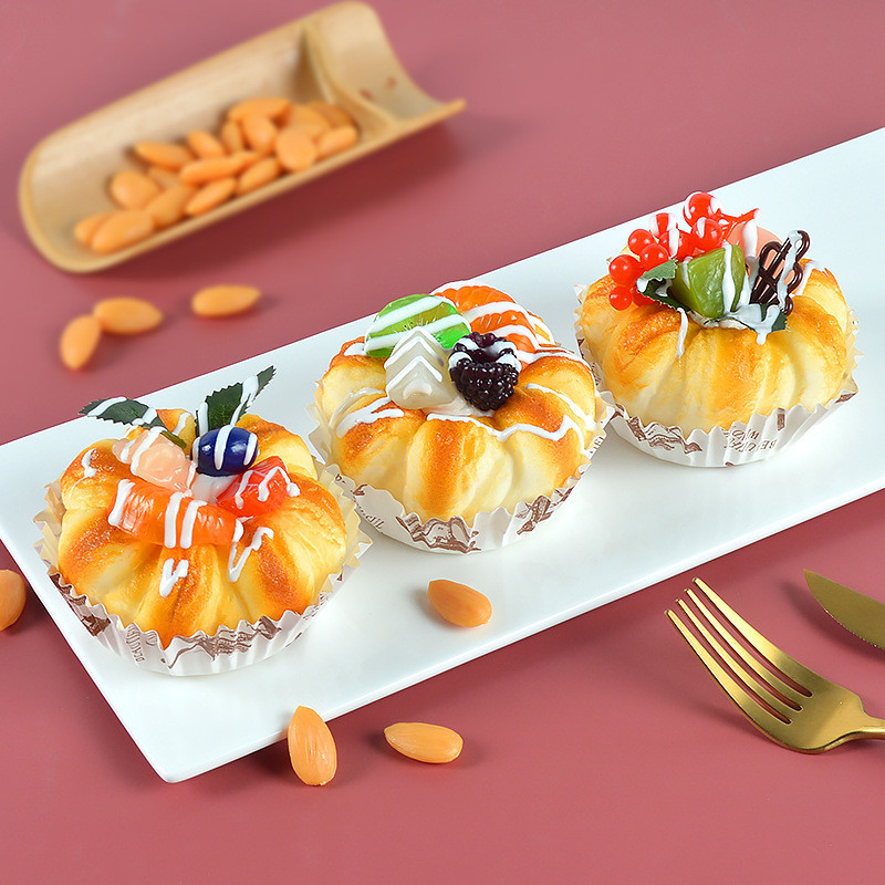 1 tk simulatsioon puuviljakoogi mudel võltsitud toit PU leib kunstlik muraka viinamarjakook küpsetamine fotograafia rekvisiidid kodukaunistusega laste mänguasi