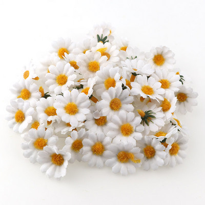 100tk/partii 2,5cm Mini Daisy Dekoratiivne Lill Kunstsiidist Lilled Peokaunistus Pulmadekoratsioon Kodukaunistus (ilma varreta) Odavam