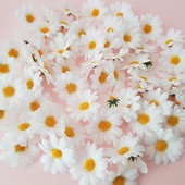 50 buc Flori artificiale de floarea soarelui Faux Daisy Cap de floare Decoratiuni de nunta DIY Design Floral Artizanat Artizanat Decor pentru petreceri