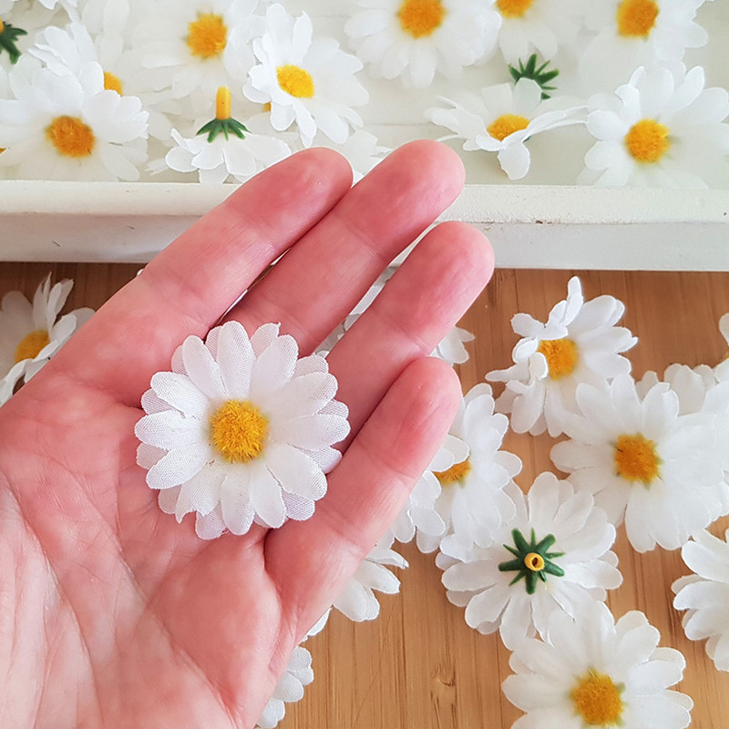 50 buc Flori artificiale de floarea soarelui Faux Daisy Cap de floare Decoratiuni de nunta DIY Design Floral Artizanat Artizanat Decor pentru petreceri
