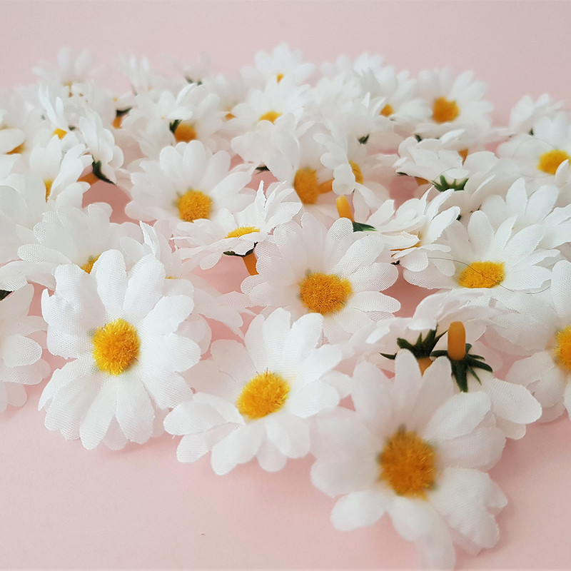 50 buc Flori artificiale de floarea soarelui Faux Daisy Cap de floare Decoratiuni de nunta DIY Design Floral Artizanat Artizanat Decor pentru petreceri
