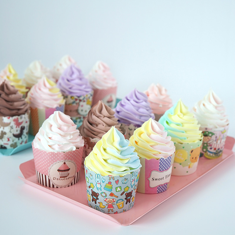 Formă artificială pentru cupcakes din desene animate, înălțime 10 cm, argilă, decorare desert drăguț pentru vitrină, recuzită pentru fotografie, magazin alimentar pentru prăjituri