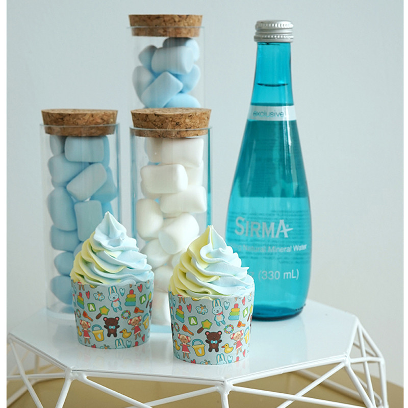 Formă artificială pentru cupcakes din desene animate, înălțime 10 cm, argilă, decorare desert drăguț pentru vitrină, recuzită pentru fotografie, magazin alimentar pentru prăjituri