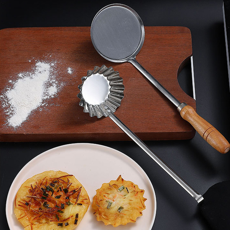 Puidust käepidemega praadimislusikas Mittenakkuv Hiina Youdunzi vormilihapirukas lusikas praetud toidukulp Serveerimislusikas Köögi toiduvalmistamisvahendid