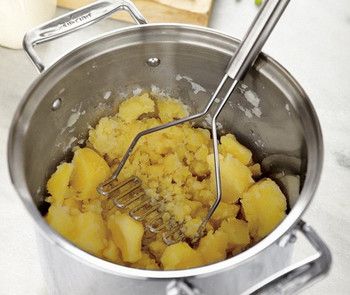 Преносими кухненски домакински предмети от неръждаема стомана с вълнообразна форма Инструмент за смачкване на картофи Utensilios De Cocina Удобен живот Практичен