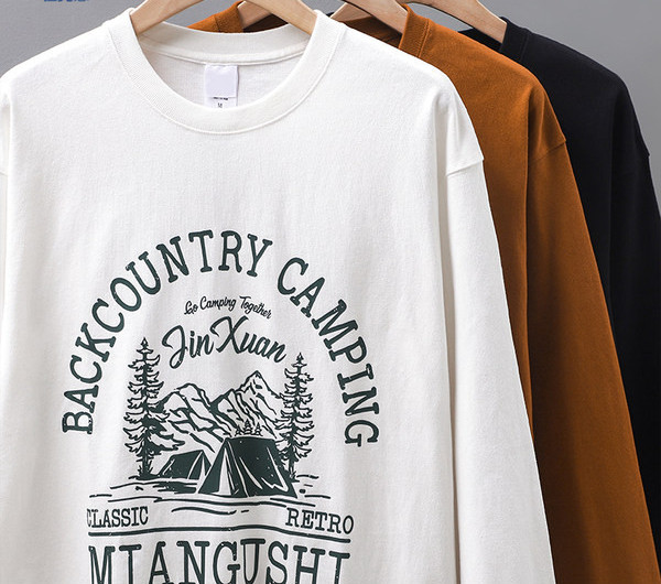 Pikkade varrukatega avar trükiga pluus