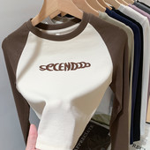 Uue mudeli naiste pluus ovaalse kaelusega ja kirjaga