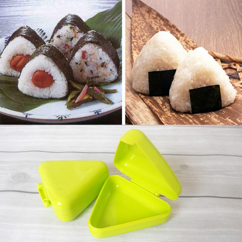 Trikampis suši „pasidaryk pats Nori“ ryžių rutulinė dėžutė, presuojama „Onigiri Maker“ virtuvės įrankiu