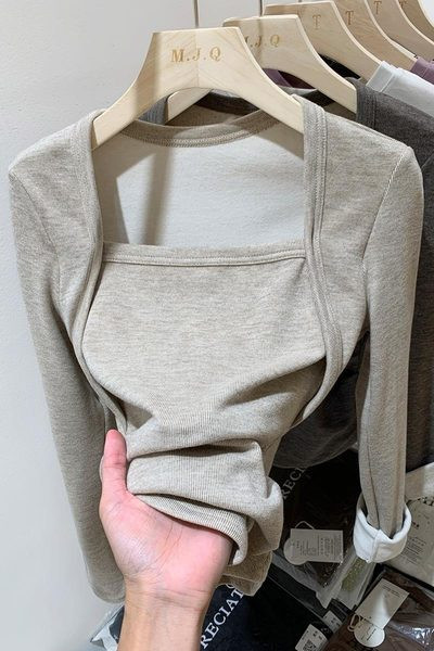 Γυναικεία casual μπλούζα με τετράγωνη λαιμόκοψη