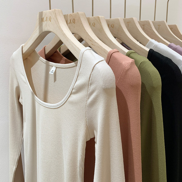 Naiste vabaaja triibuline ümarkaeluspluus