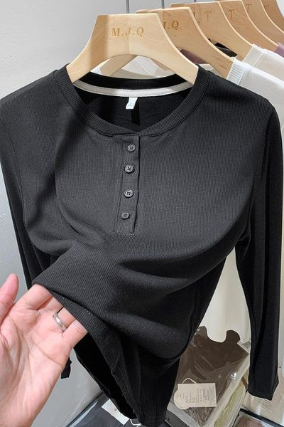 Bluză casual de damă cu mâneci lungi și închidere cu nasturi