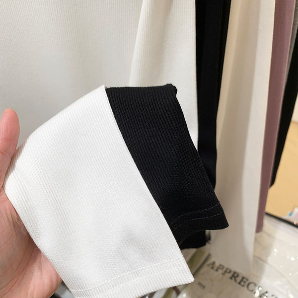 Bluză casual de damă cu mâneci lungi și închidere cu nasturi